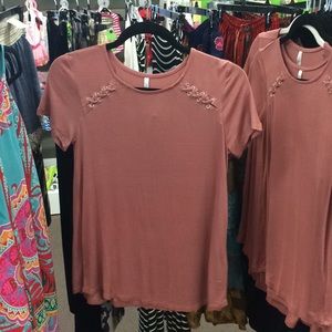 Dusty Rose Short-sleeved